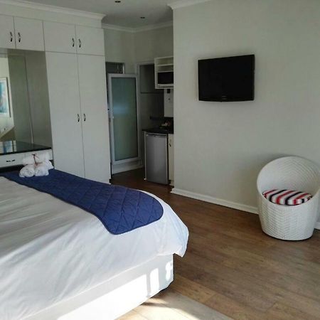 פורט אליזבת' Ahoy Boutique Guest House מראה חיצוני תמונה