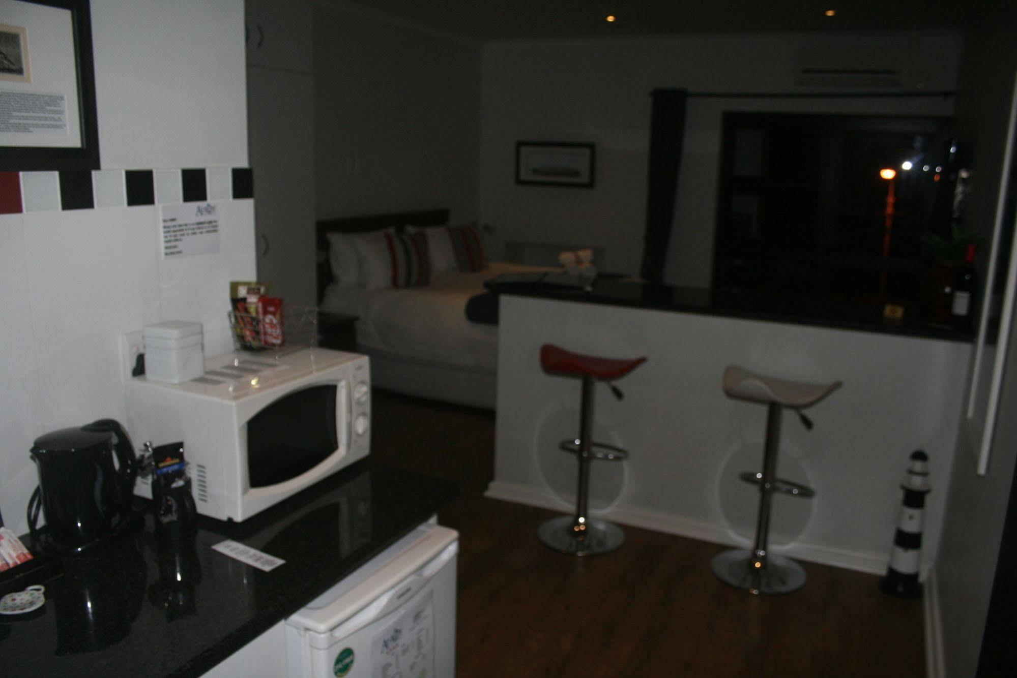 פורט אליזבת' Ahoy Boutique Guest House מראה חיצוני תמונה